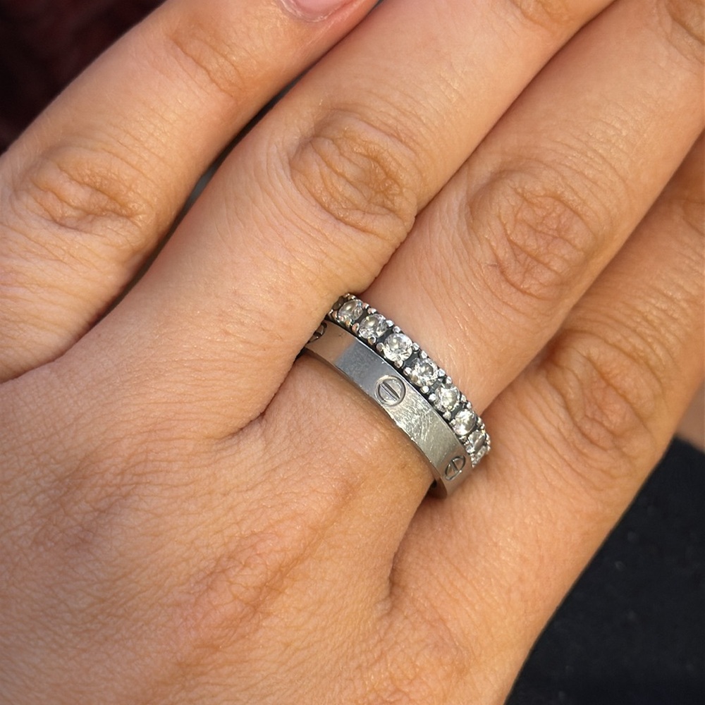 Silver Ring - Picture 3 of 3